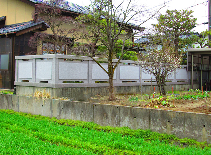 石塀
